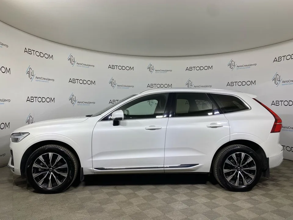 Volvo XC60 2023 — миниатюра 2