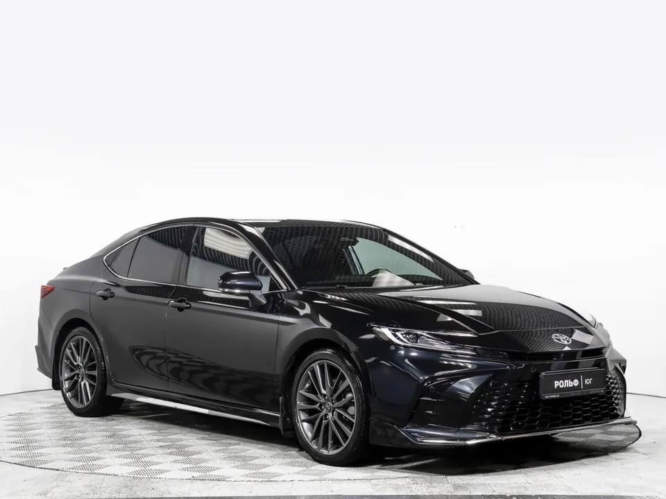 Toyota Camry 2025 — миниатюра 2