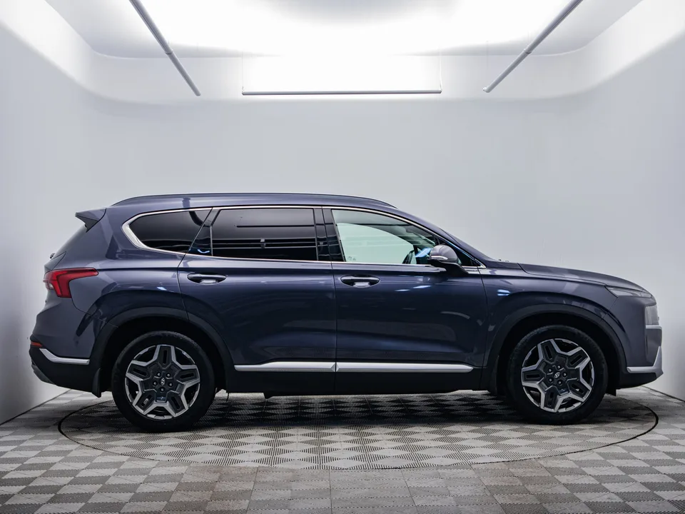 Hyundai SantaFe 2022 — миниатюра 4