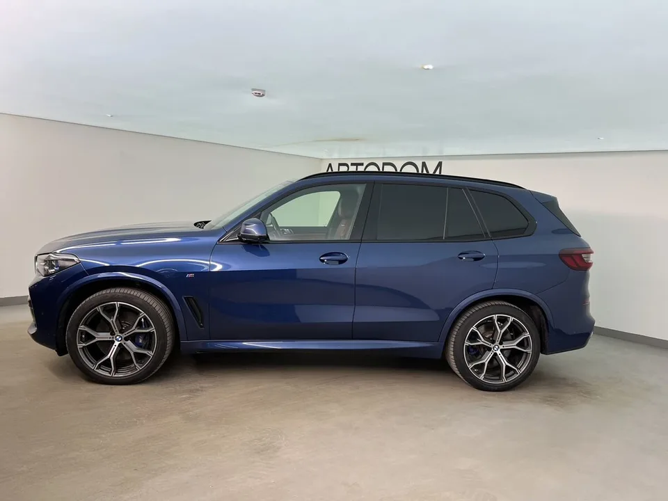 BMW X5 2022 — миниатюра 2