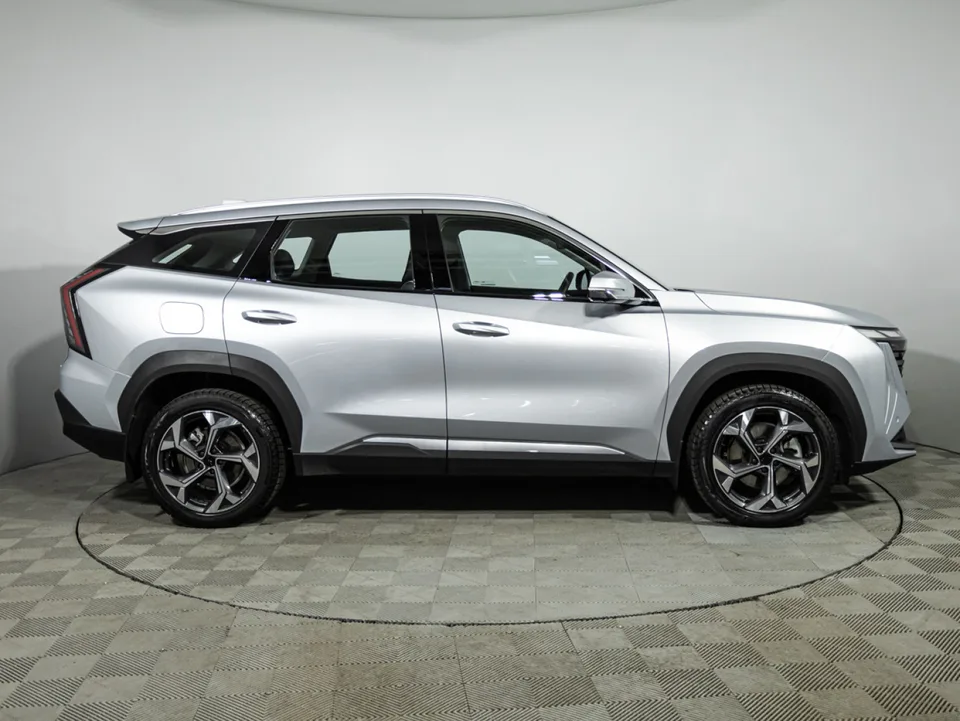 Geely Atlas 2023 — миниатюра 4
