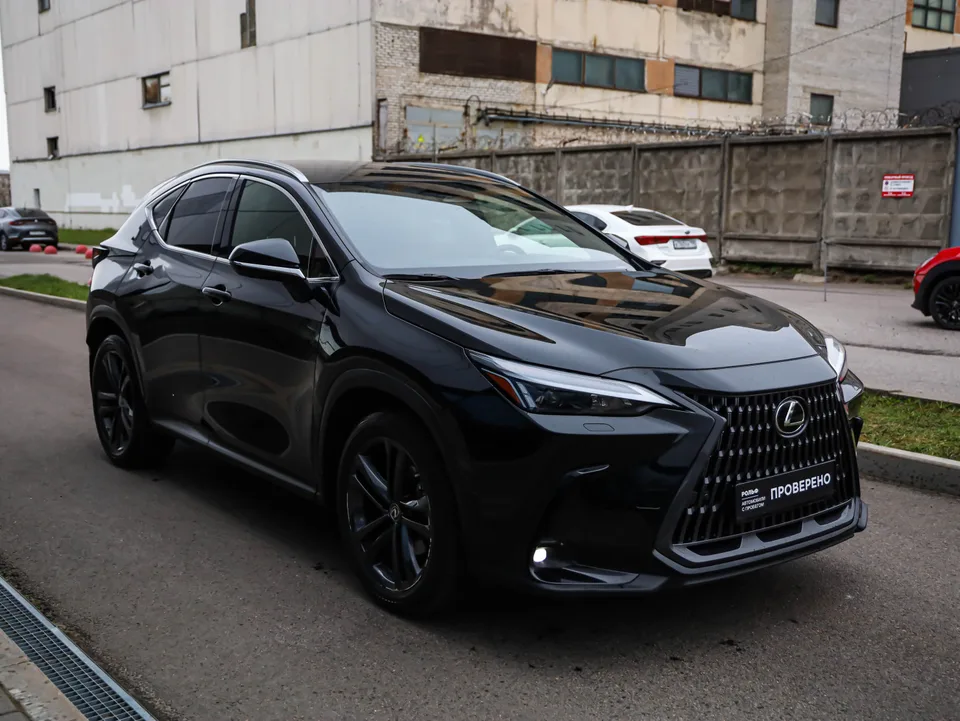 Lexus NX 2022 — миниатюра 3
