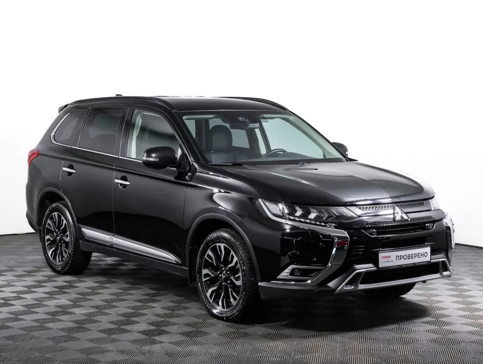 Mitsubishi Outlander 2022 — миниатюра 3