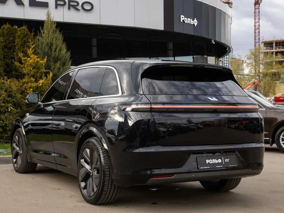 Li Xiang L7 2023 — миниатюра 5