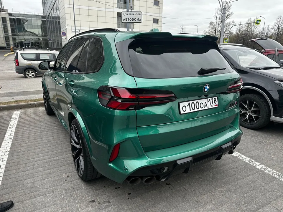 BMW X5M 2024 — миниатюра 3
