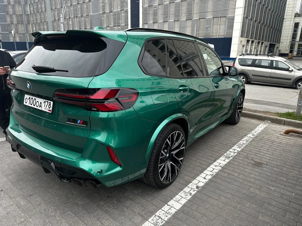 BMW X5M 2024 — миниатюра 4