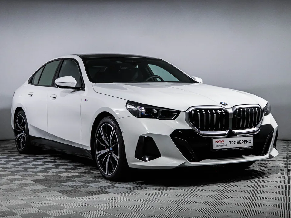 BMW 5 Series 2024 — миниатюра 3