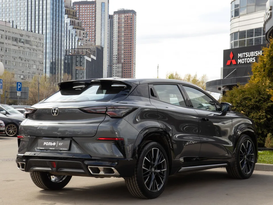 Changan UNI-T 2023 — миниатюра 4