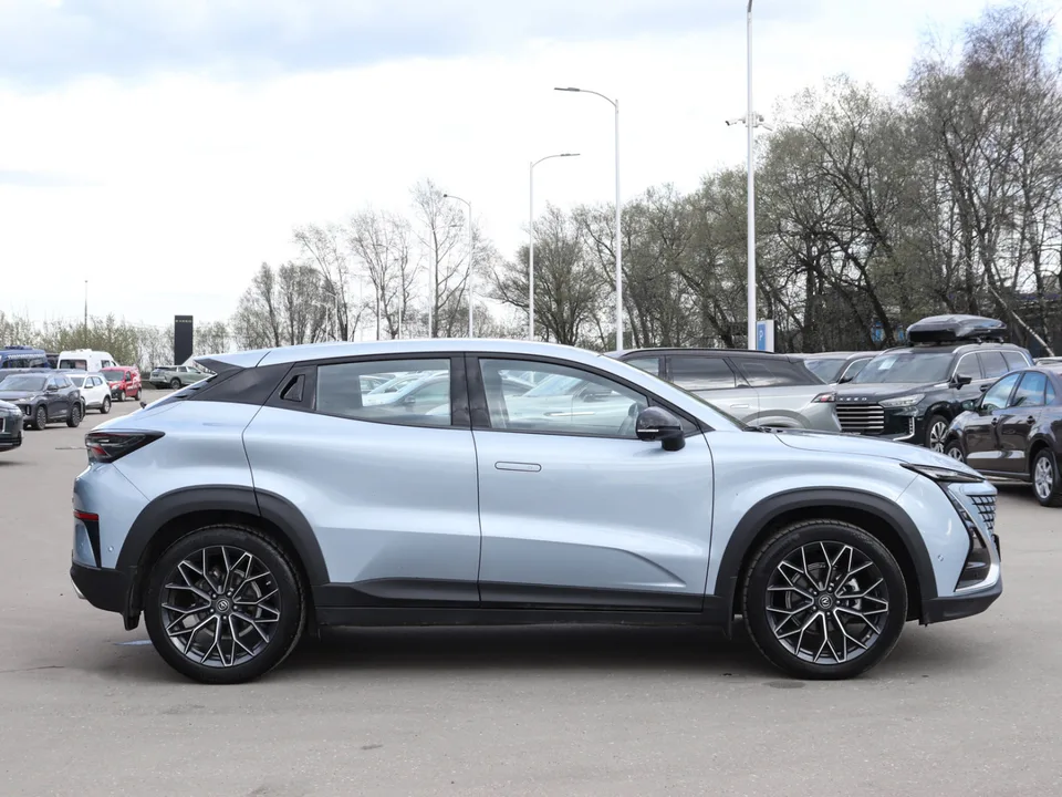 Changan UNI-T 2023 — миниатюра 4