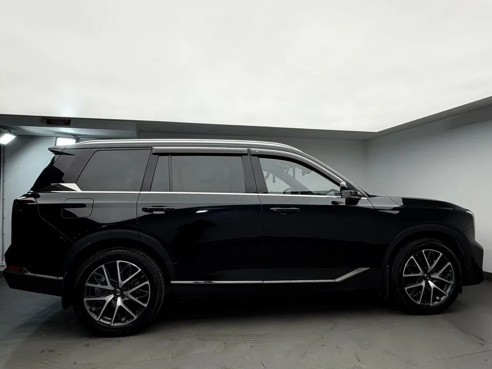 GAC Trumpchi GS8 2024 — миниатюра 5