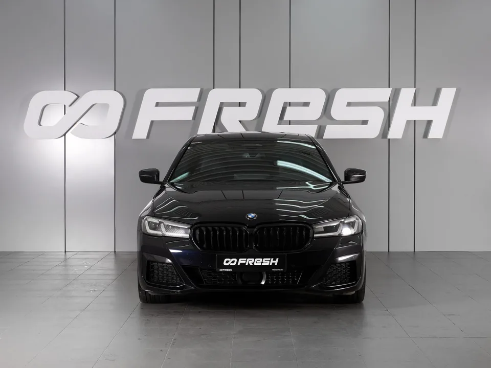 BMW 5 Series 2023 — миниатюра 3
