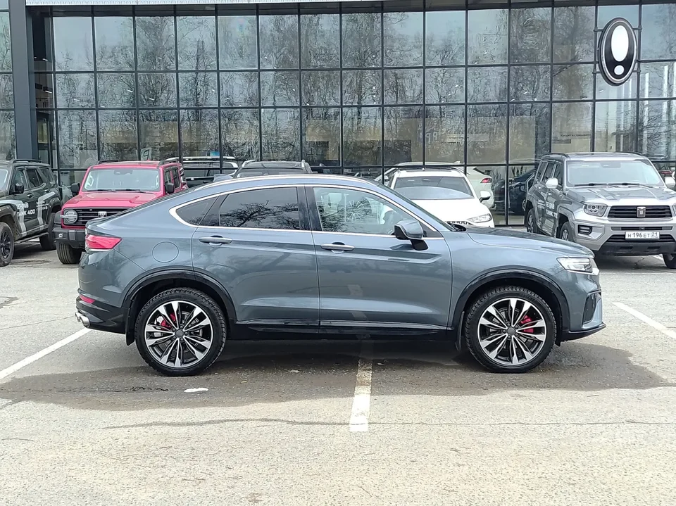 Geely Tugella 2024 — миниатюра 5