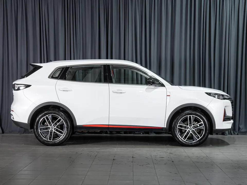 Changan UNI-S 2024 — миниатюра 2