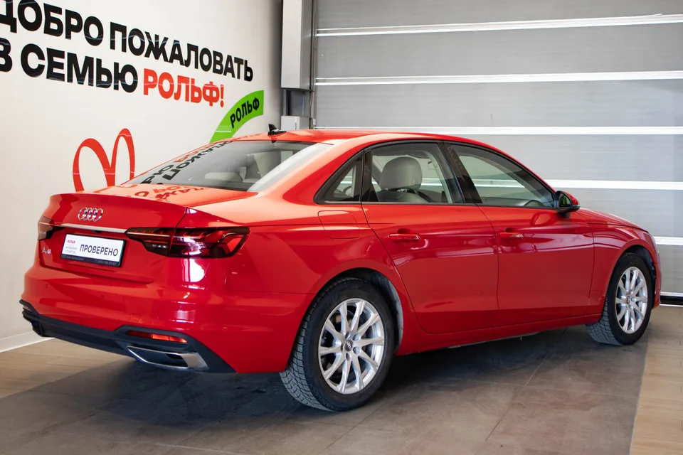 Audi A4 2022 — миниатюра 4