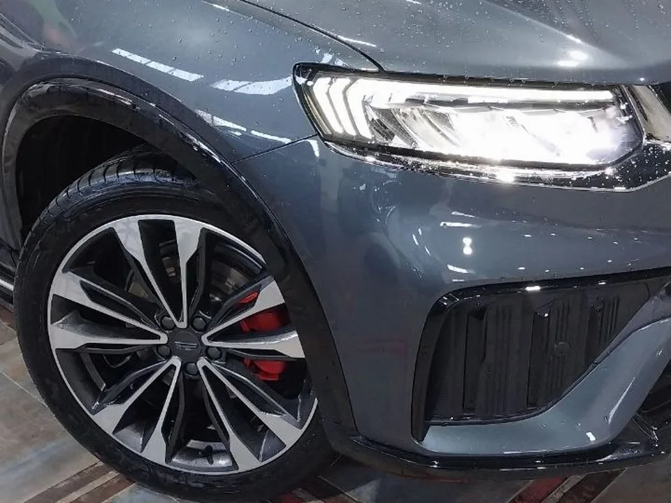 Geely Tugella 2023 — миниатюра 2