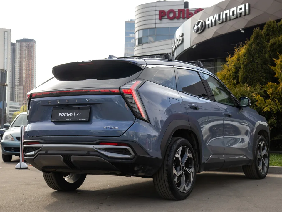 Geely Atlas 2023 — миниатюра 4
