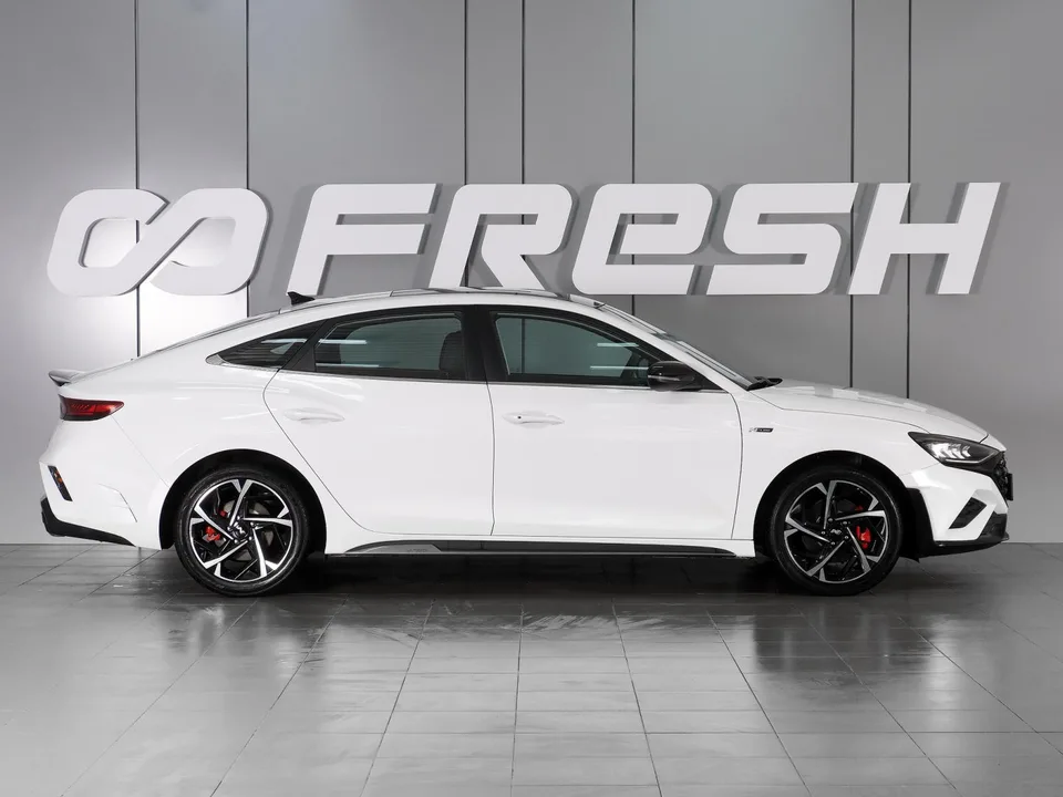 Hyundai Lafesta 2025 — миниатюра 2