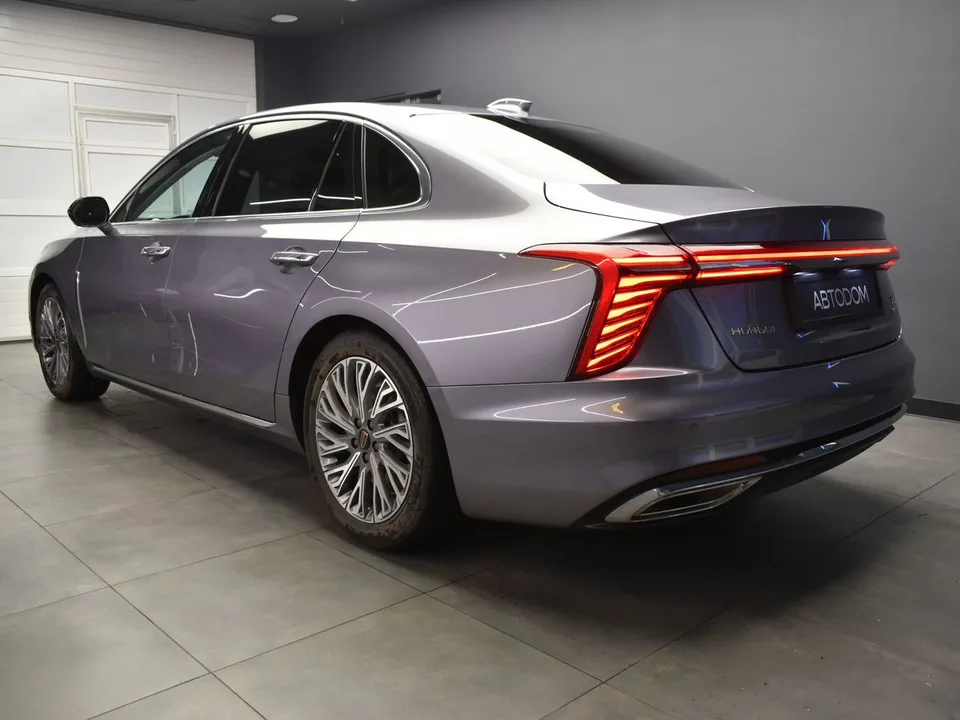 Hongqi H5 2024 — миниатюра 2