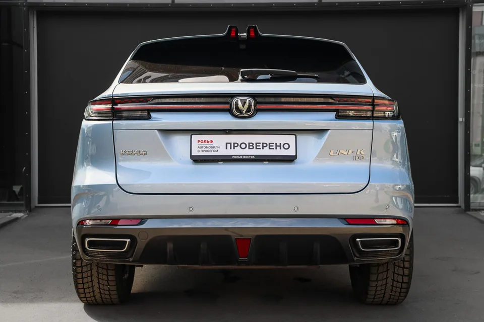 Changan UNI-K iDD Hybrid 2022 — миниатюра 2
