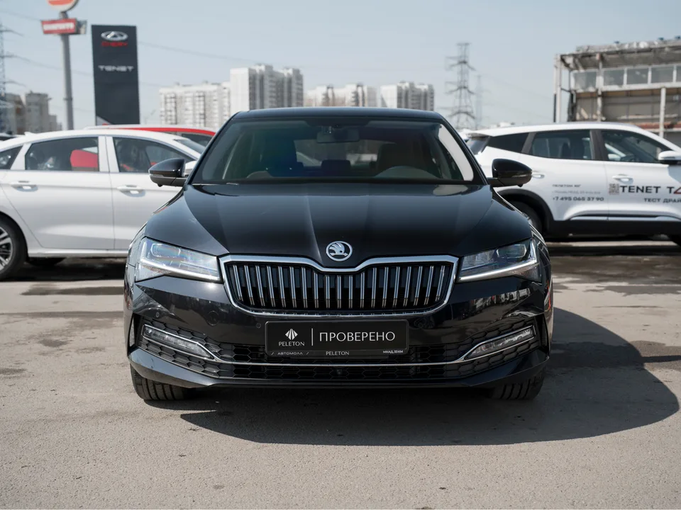 Skoda Superb 2025 — миниатюра 3