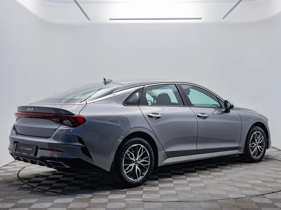 Kia K5 2022 — миниатюра 2