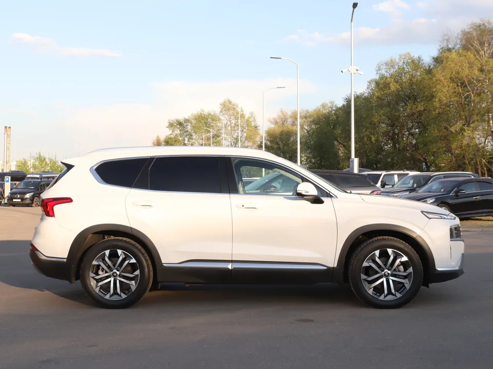 Hyundai SantaFe 2022 — миниатюра 4