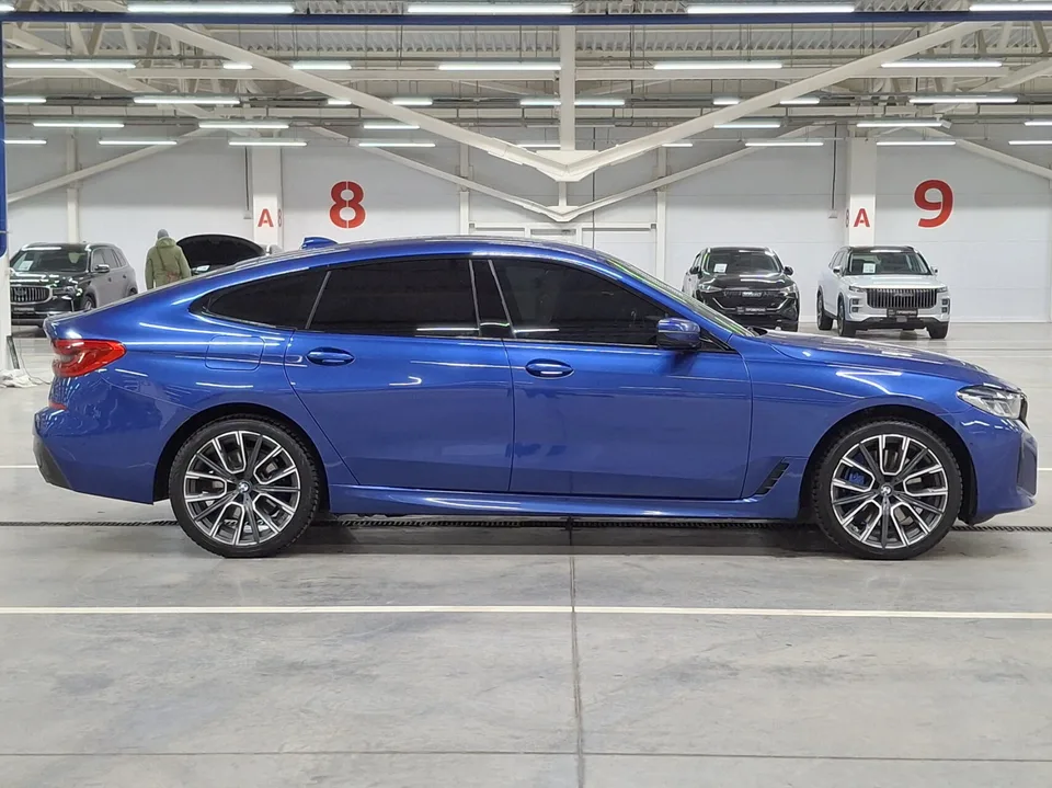BMW 6 серия GT 2022 — миниатюра 2