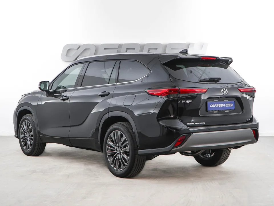 Toyota Highlander 2026 — миниатюра 2