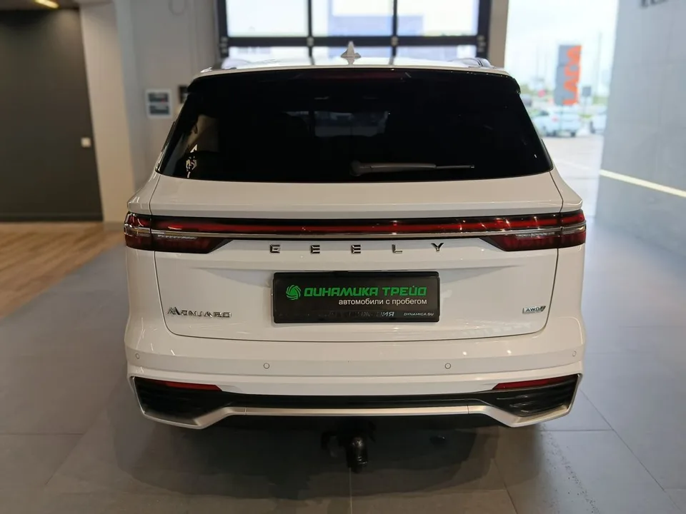 Geely Monjaro 2023 — миниатюра 2