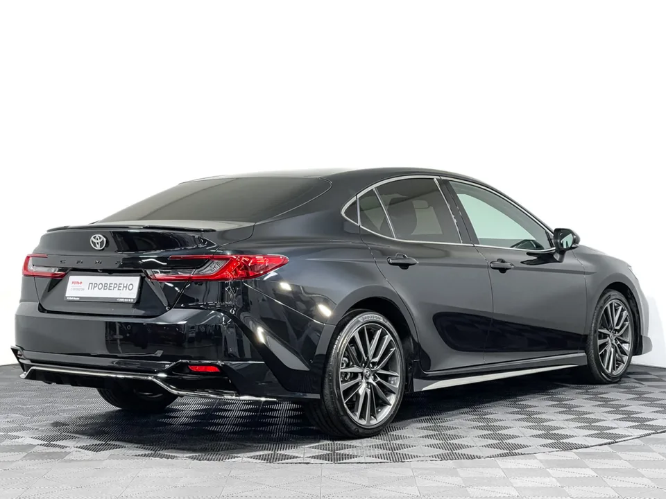 Toyota Camry 2024 — миниатюра 5