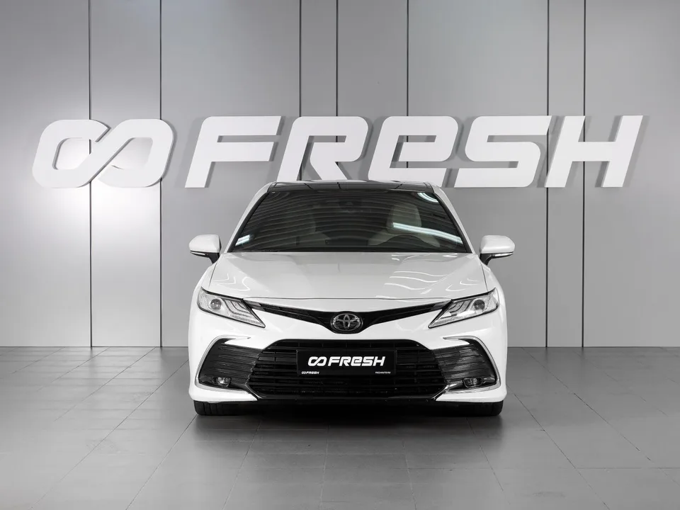 Toyota Camry 2022 — миниатюра 3