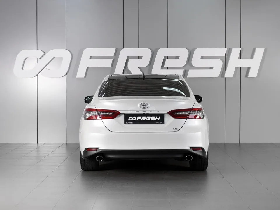 Toyota Camry 2022 — миниатюра 4