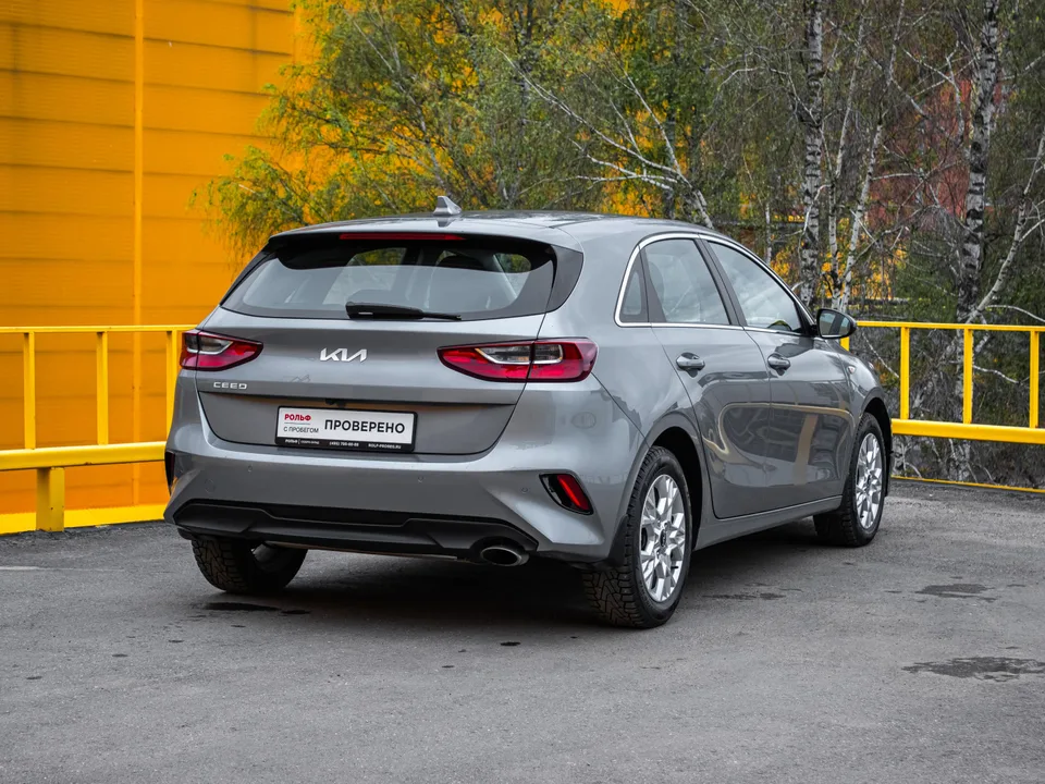 Kia Ceed 2022 — миниатюра 3