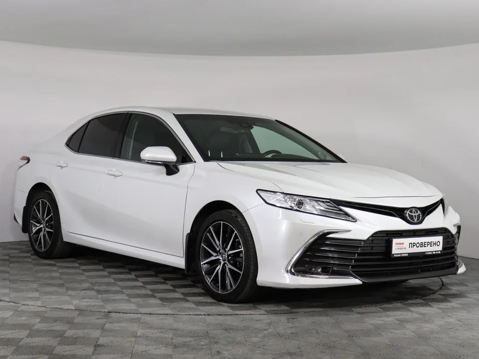 Toyota Camry 2022 — миниатюра 3