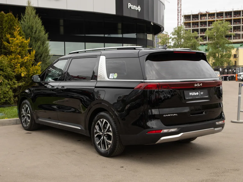 Kia Carnival 2022 — миниатюра 2