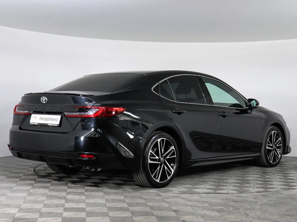 Toyota Camry 2024 — миниатюра 5