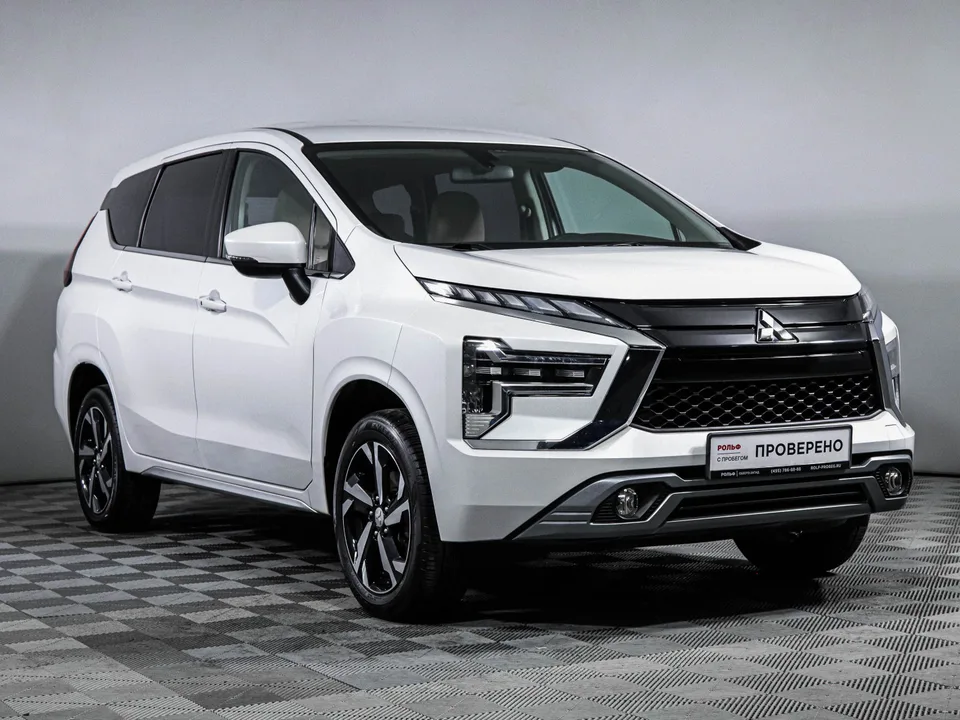 Mitsubishi Xpander 2023 — миниатюра 3
