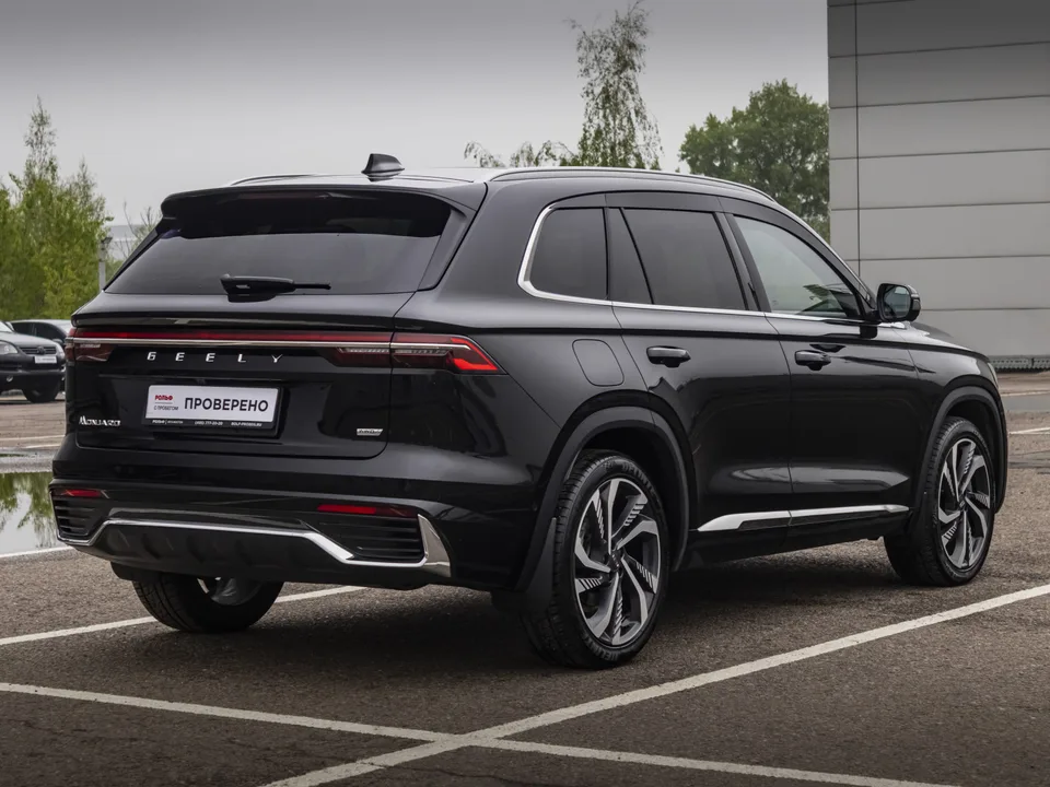 Geely Monjaro 2023 — миниатюра 2