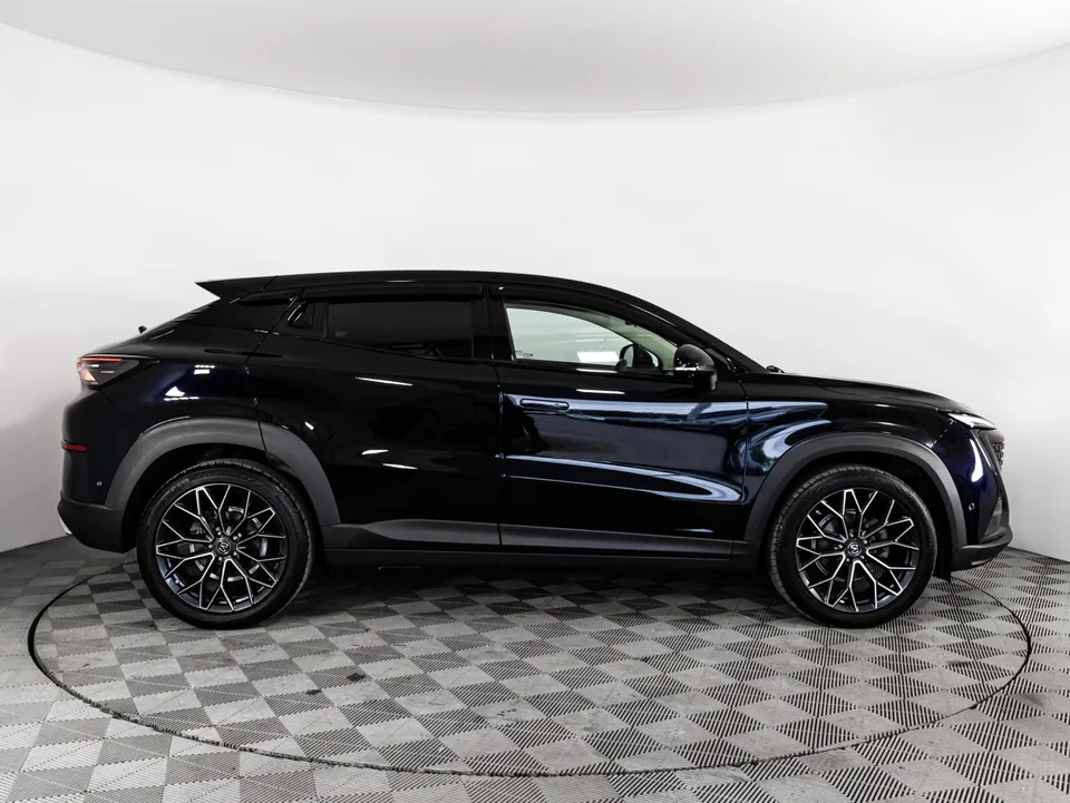 Changan UNI-T 2023 — миниатюра 5
