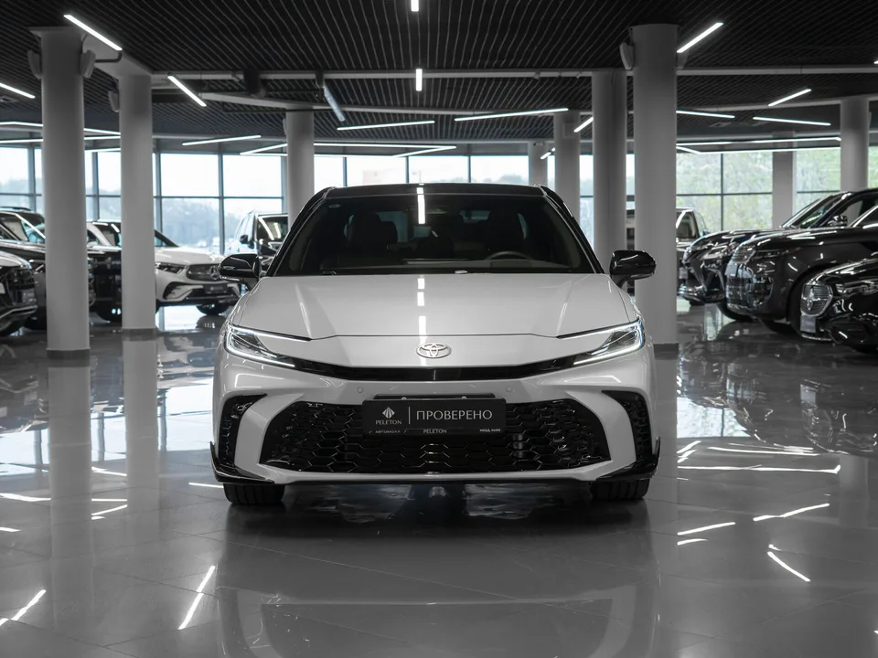 Toyota Camry 2024 — миниатюра 3