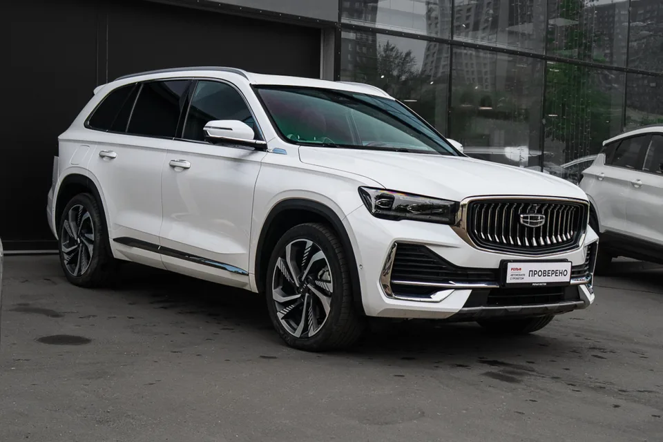 Geely Monjaro 2022 — миниатюра 3