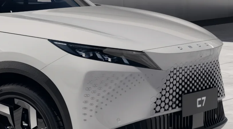 Omoda C7 Актив 2025 — миниатюра 2