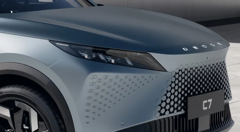 Omoda C7 Драйв 2025 — миниатюра 2