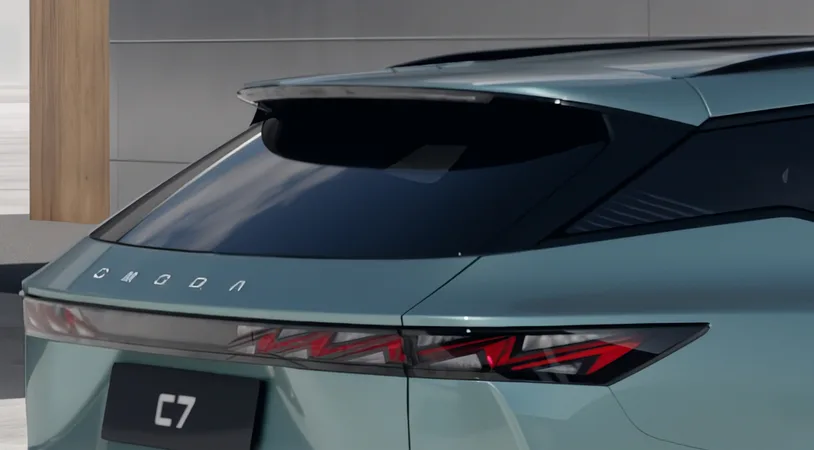 Omoda C7 Стиль 2025 — миниатюра 4