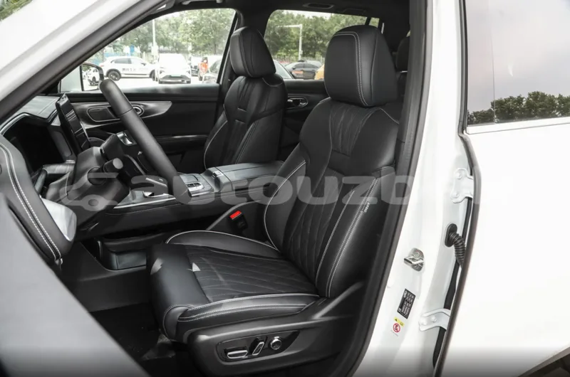 GAC Trumpchi GS8 2023 — миниатюра 3