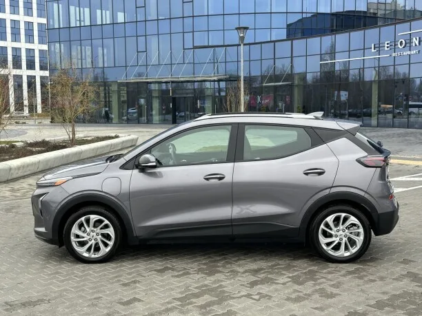 Chevrolet Bolt EUV 2023 — миниатюра 4