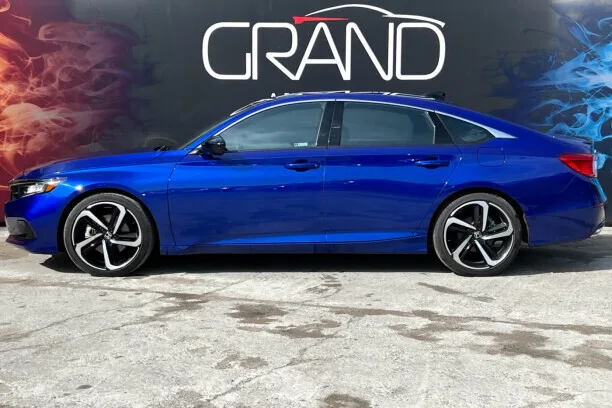 Honda Accord 2022 — миниатюра 4
