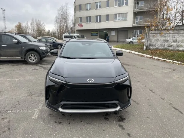 Toyota Bz4X 2022 — миниатюра 2
