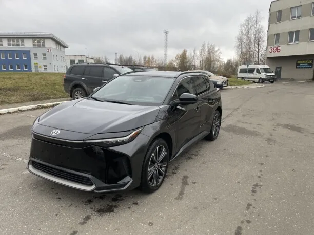 Toyota Bz4X 2022 — миниатюра 5