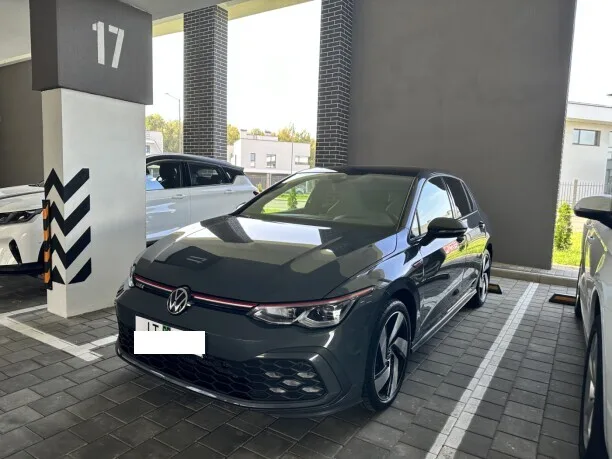Volkswagen GOLF GTI 2022 — фото 1, купить с доставкой в Москву